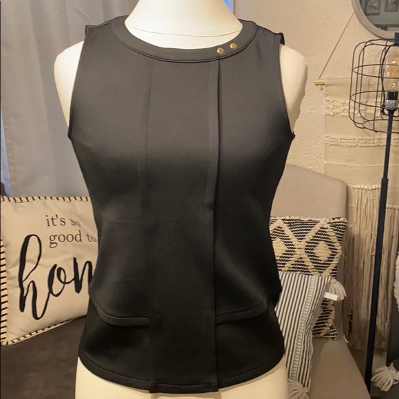 WHBM NWT top - Picture 1 of 4